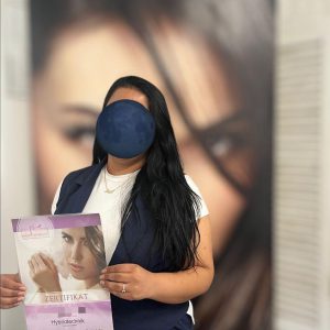 wimpernstylistin